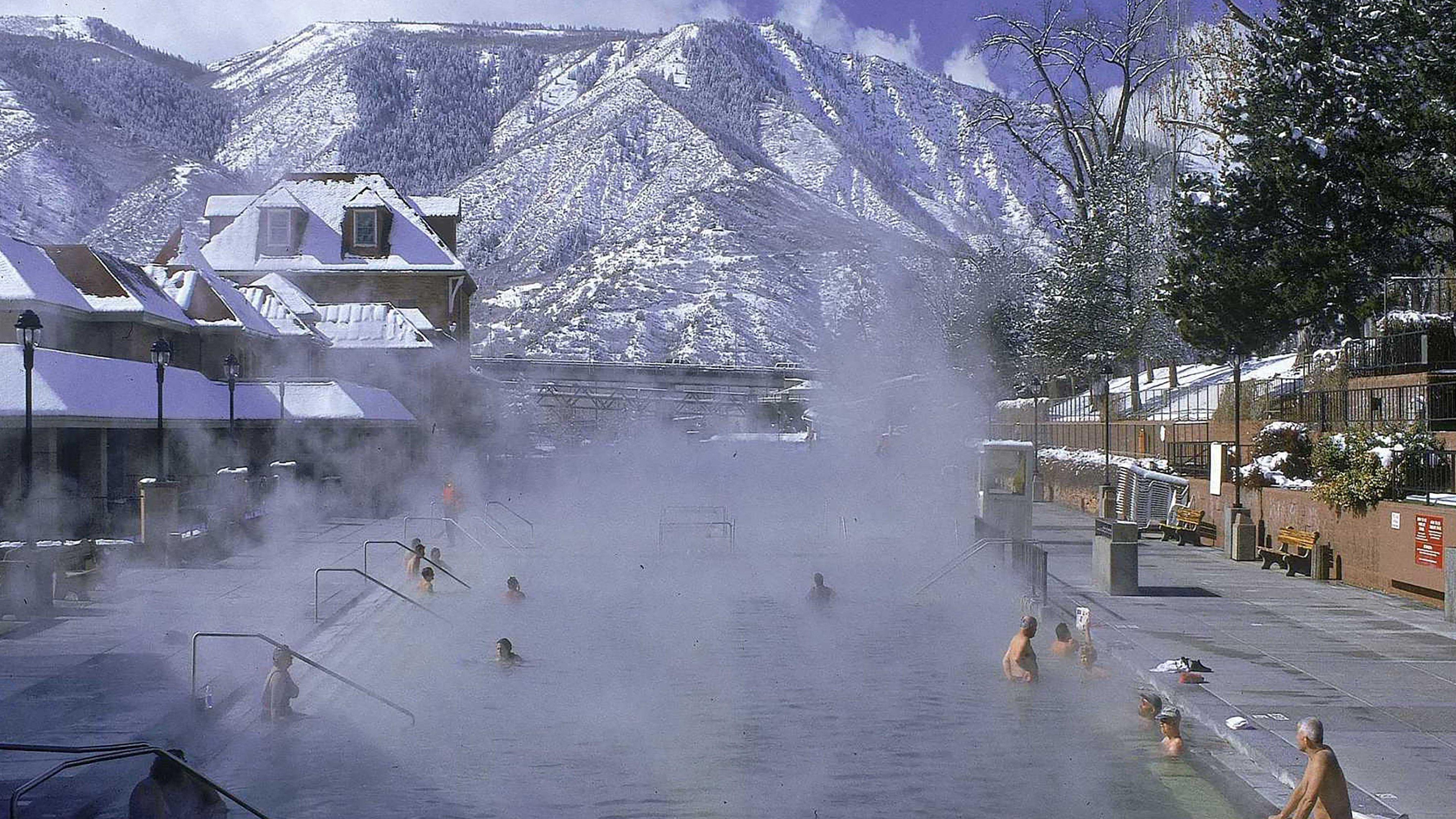 Holiday Inn Express Glenwood Springs Aspen Area, An Ihg Hotel Eksteriør billede